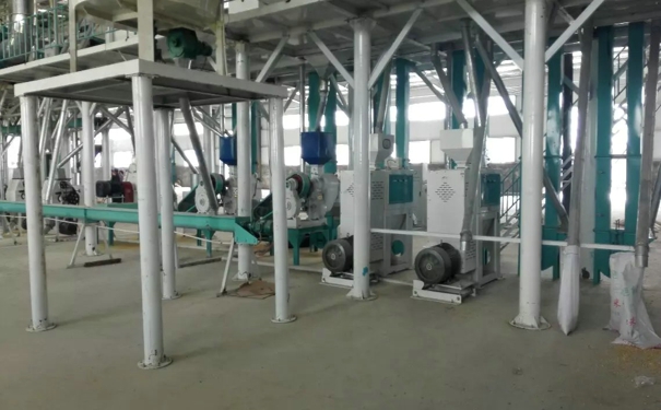 <a href=http://http://www.171km.com/product/6/ target=_blank class=infotextkey>玉米加工機(jī)械</a>