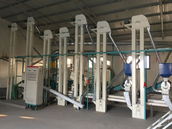<a href=http://www.171km.com/product/6/ target=_blank class=infotextkey>玉米深加工機(jī)械</a>